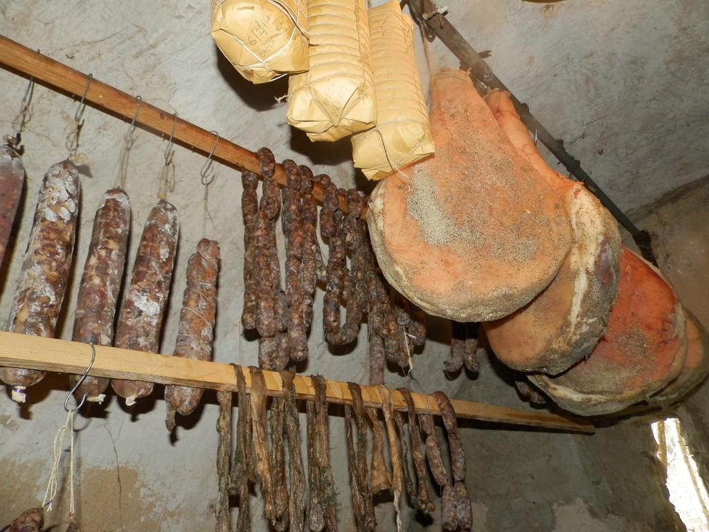 Ferentillo Residenza Di Paese Castello Del Poggio酒店 外观 照片