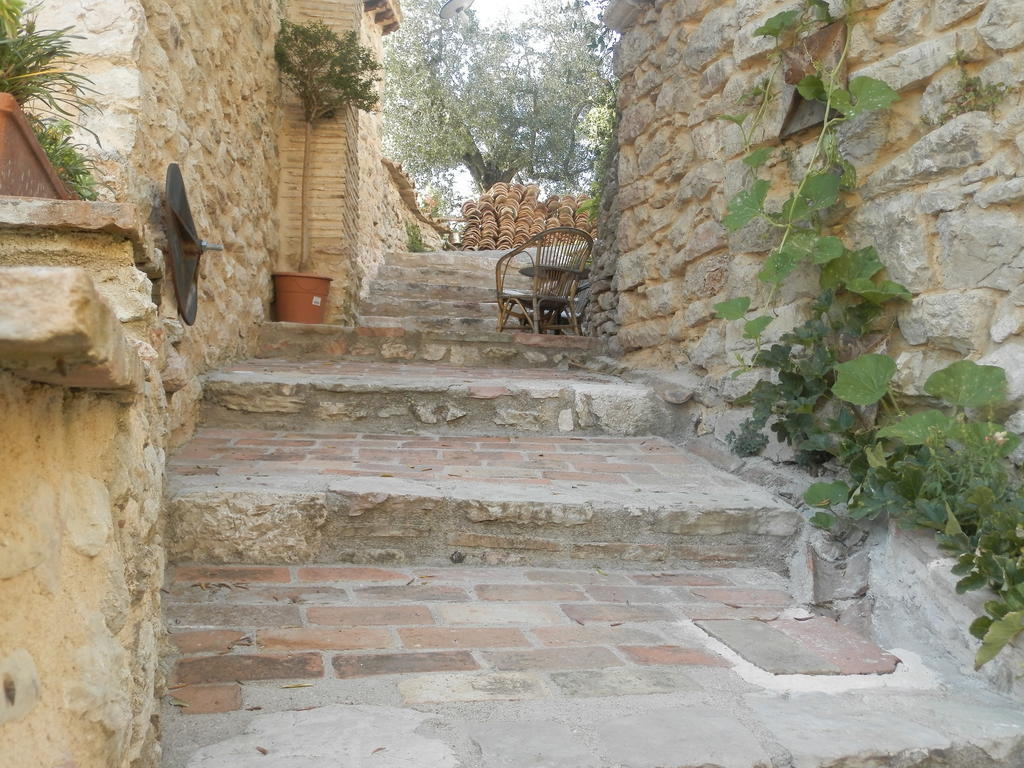 Ferentillo Residenza Di Paese Castello Del Poggio酒店 外观 照片