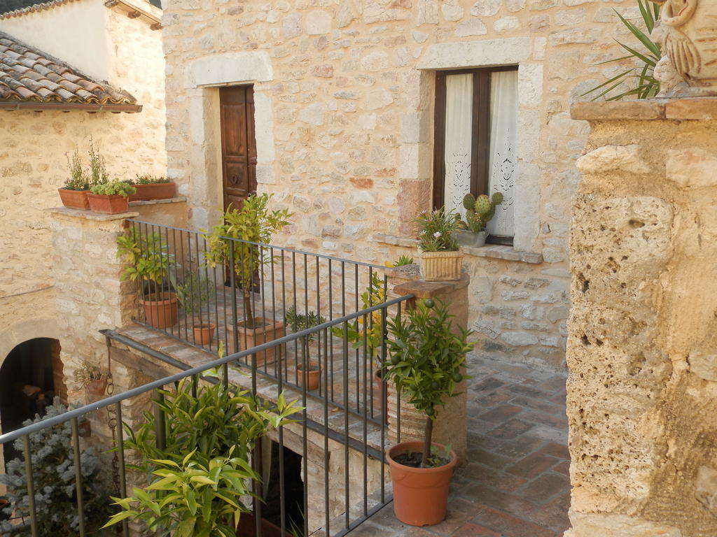 Ferentillo Residenza Di Paese Castello Del Poggio酒店 外观 照片