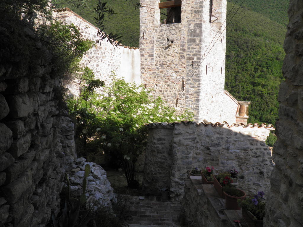 Ferentillo Residenza Di Paese Castello Del Poggio酒店 外观 照片